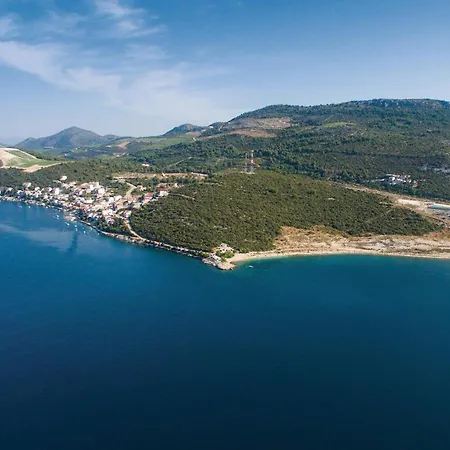 Stunning In With House Sea View Komarna